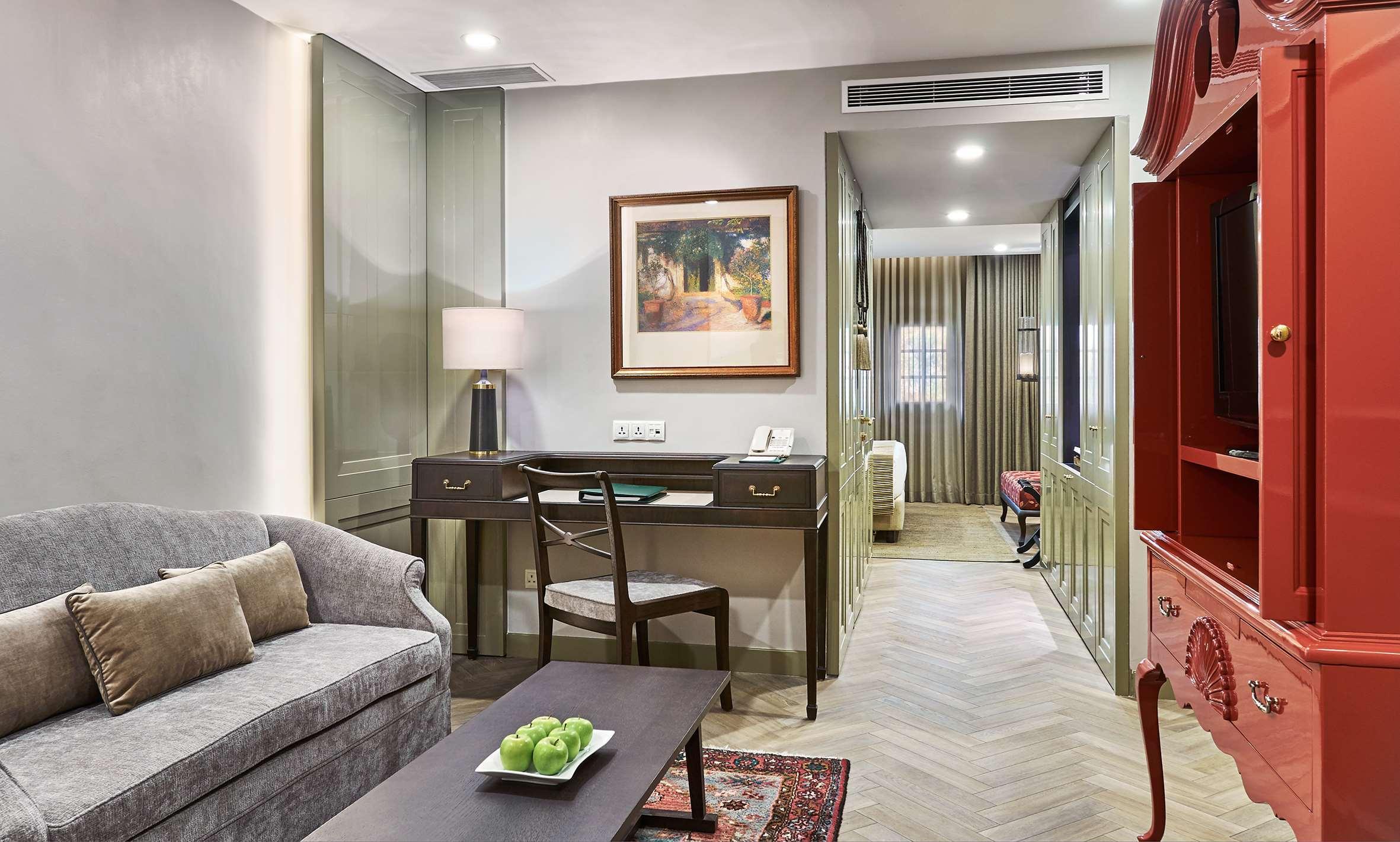 กู๊ดวู้ด พาร์ค โฮเทล Hotel สิงคโปร์ ภายนอก รูปภาพ A suite at the hotel