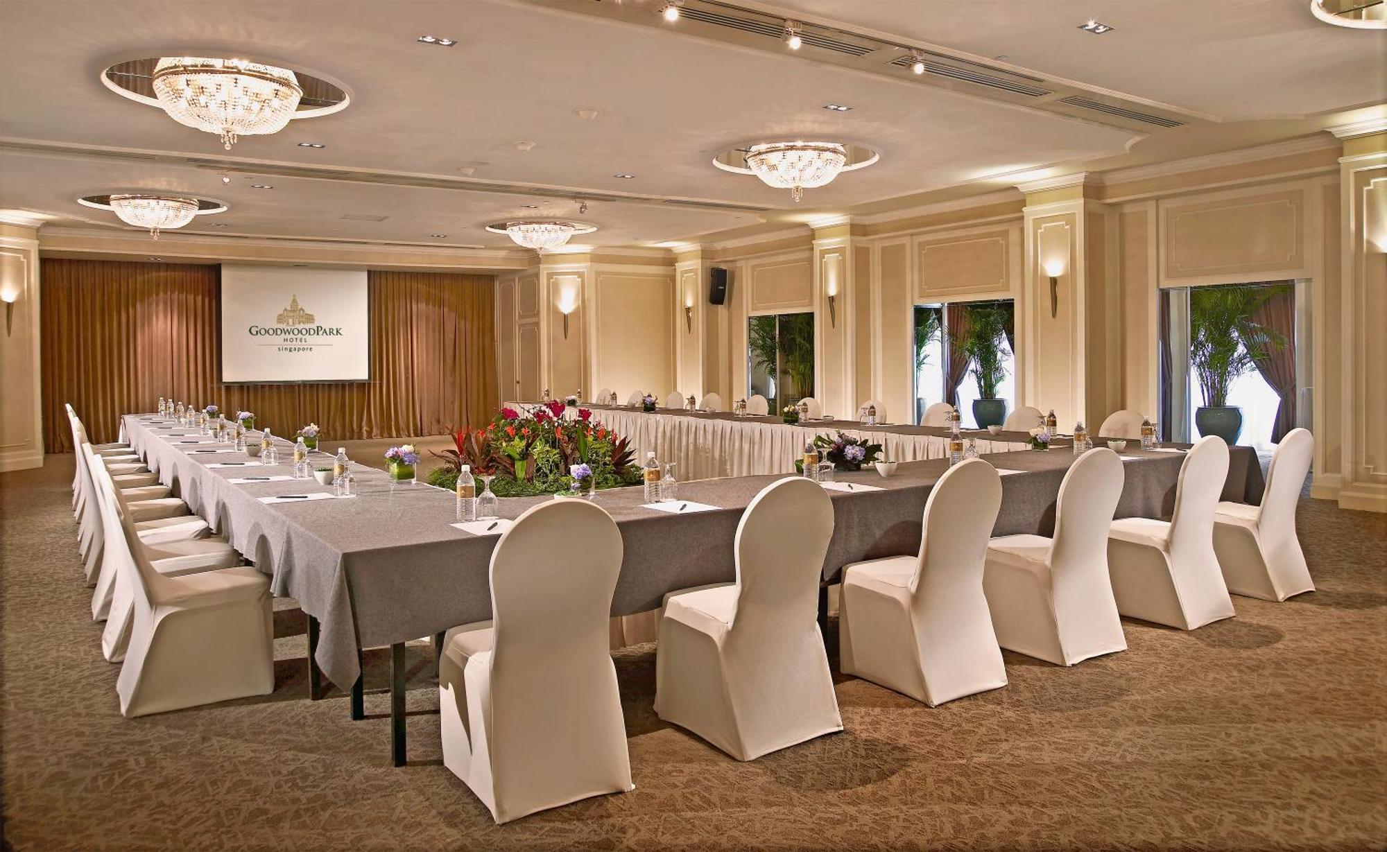 กู๊ดวู้ด พาร์ค โฮเทล Hotel สิงคโปร์ ภายนอก รูปภาพ The Royal Ballroom