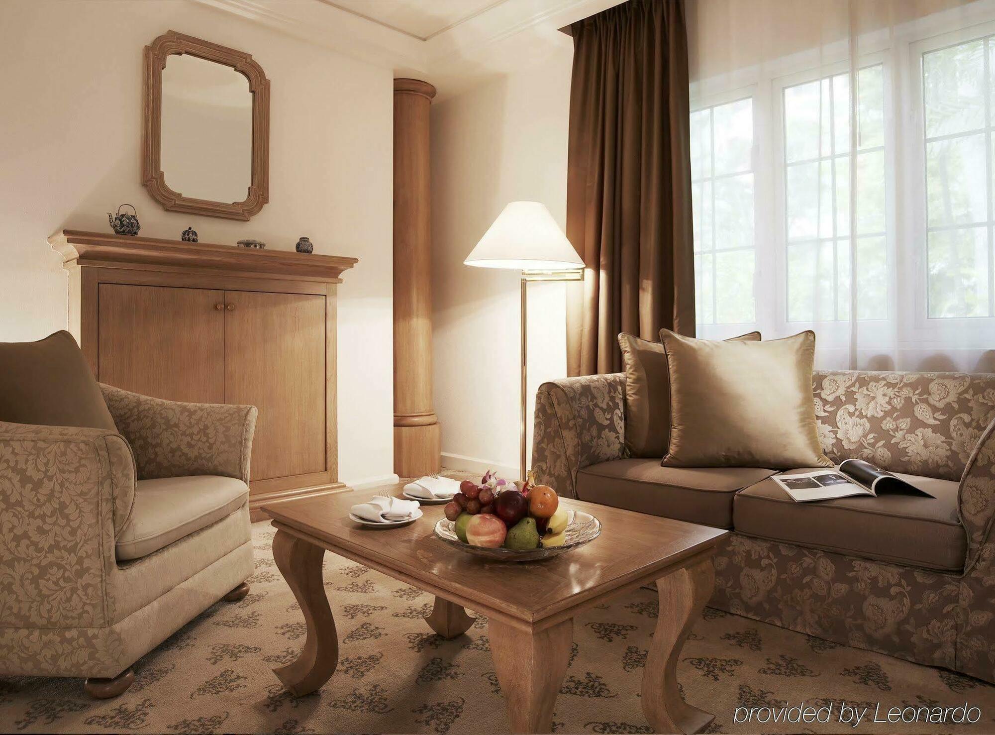 กู๊ดวู้ด พาร์ค โฮเทล Hotel สิงคโปร์ ห้อง รูปภาพ A room at the hotel